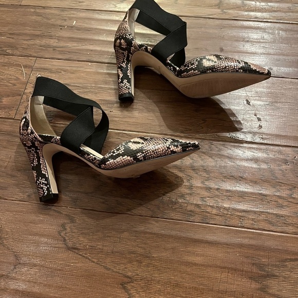 Cole Haan Mailkki Snakeskin Print Heels Size 6 - Picture 2 of 7